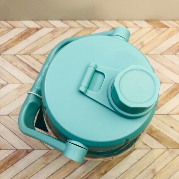 Pioneer Woman Sweet Romance 0.74-Gallon Tritan Jug, Teal - Picture 5 of 5